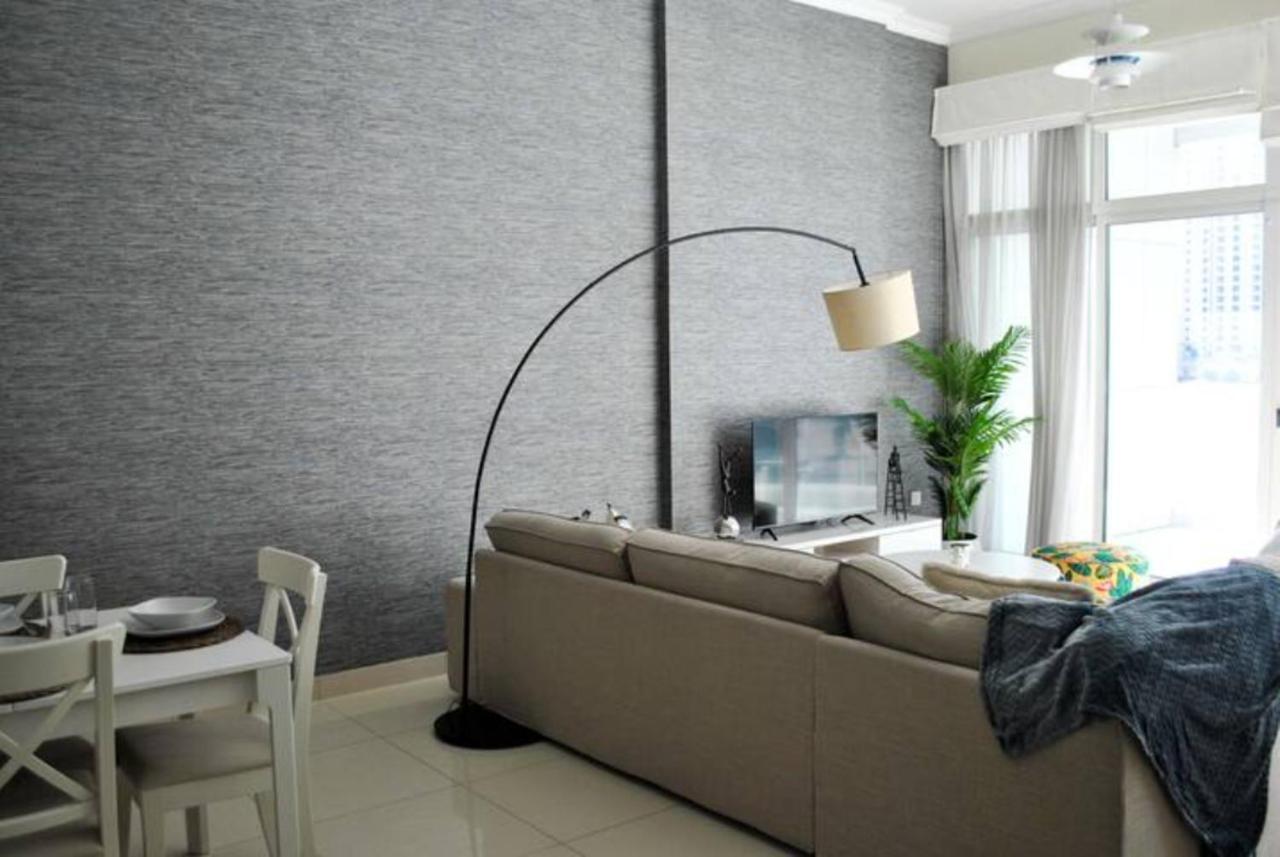 Апартаменты Relaxing 2Br Haven In Dubai Marina Perfect Location & Amenities Экстерьер фото
